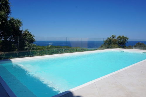 Foto 1 - Casa de 4 quartos em Sari-Solenzara com piscina privada e vistas do mar