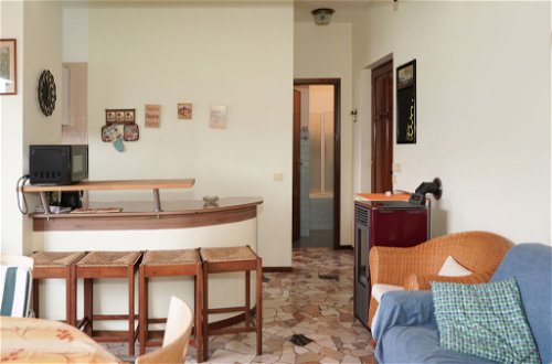 Foto 5 - Apartamento de 1 quarto em Porto Valtravaglia com terraço e vista para a montanha