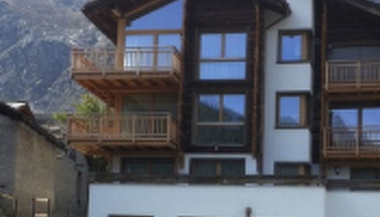 Foto 1 - Appartamento con 3 camere da letto a Saas-Fee