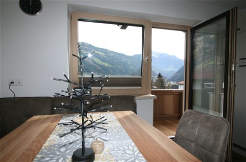 Foto 32 - Apartment mit 2 Schlafzimmern in Aschau im Zillertal mit blick auf die berge
