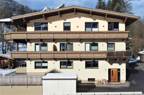 Foto 39 - Appartamento con 2 camere da letto a Aschau im Zillertal con vista sulle montagne