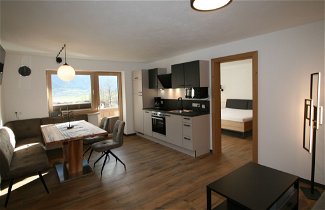 Foto 2 - Apartamento de 4 quartos em Aschau im Zillertal com vista para a montanha