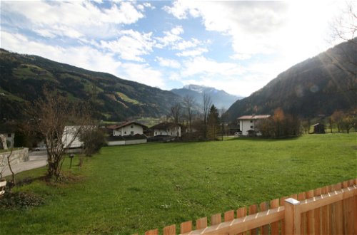 Foto 14 - Apartamento de 2 quartos em Aschau im Zillertal com vista para a montanha