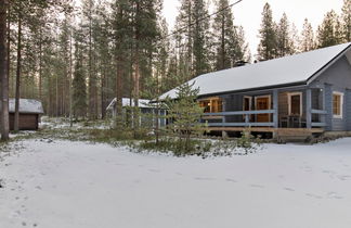 Foto 3 - Casa de 2 habitaciones en Pelkosenniemi con sauna y vistas a la montaña