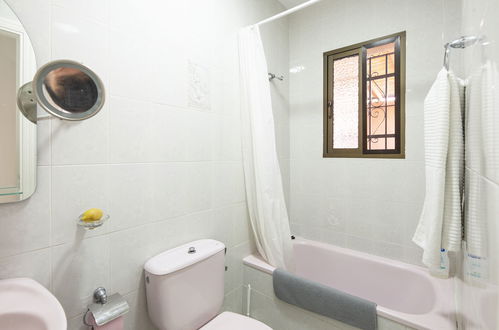 Foto 14 - Casa con 3 camere da letto a Benalmádena con piscina privata e giardino