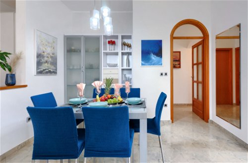 Photo 8 - 3 bedroom Apartment in Pula with private pool and garden