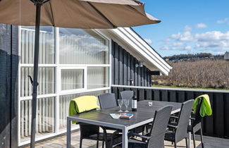 Photo 2 - 3 bedroom House in Harrerenden with private pool and terrace