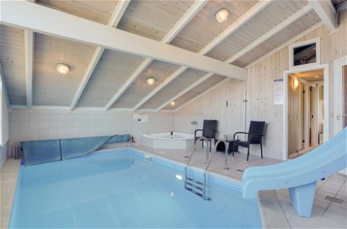 Photo 7 - 3 bedroom House in Harrerenden with private pool and terrace
