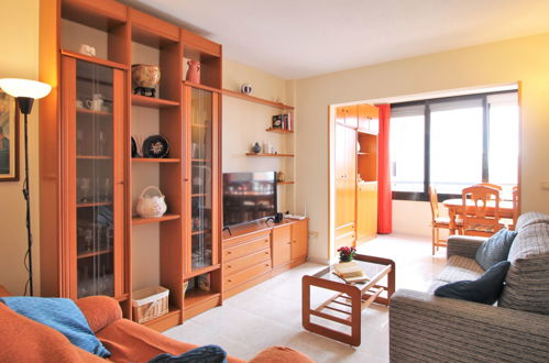 Foto 2 - Appartamento con 2 camere da letto a Benidorm con piscina e vista mare