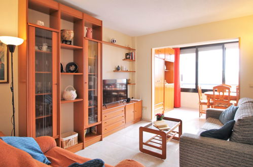 Foto 2 - Apartamento de 2 quartos em Benidorm com piscina