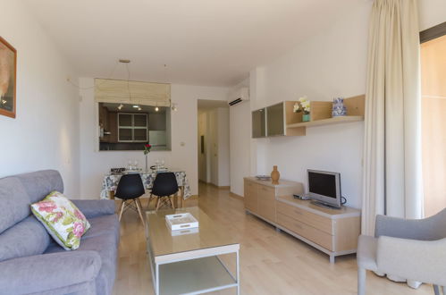 Foto 6 - Apartamento de 2 quartos em Lloret de Mar com piscina e jardim