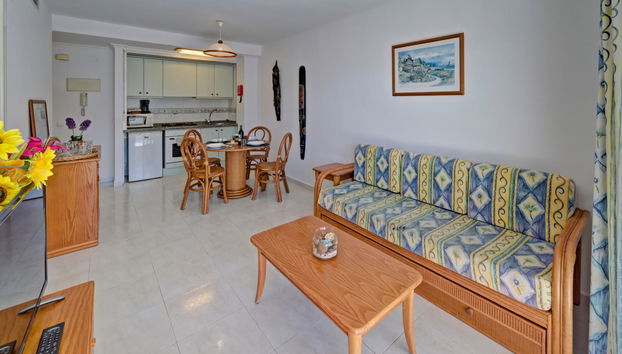 Apartment mit 2 Schlafzimmern in Calp mit schwimmbad und garten - Foto 4