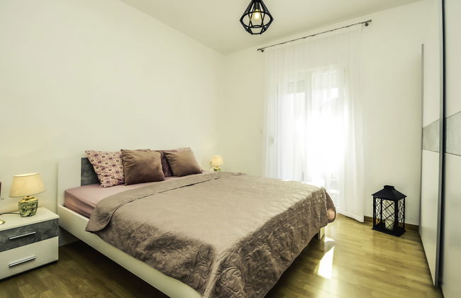 Casa de 7 quartos em Ražanac com piscina privada e jardim - Foto 24