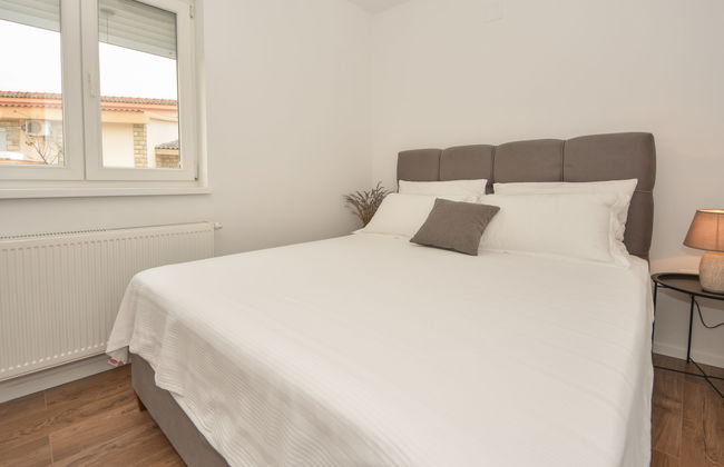 Casa de 7 quartos em Ražanac com piscina privada e jardim - Foto 16