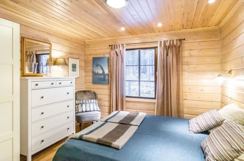 Foto 15 - Casa de 2 quartos em Pelkosenniemi com sauna e vista para a montanha