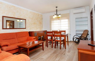 Photo 2 - 3 bedroom House in Calonge i Sant Antoni with garden and terrace