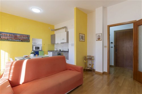 Foto 10 - Appartamento con 1 camera da letto a San Lorenzo al Mare con vista mare