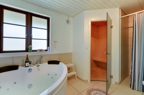 Foto 22 - Casa con 5 camere da letto a Blåvand con terrazza e sauna