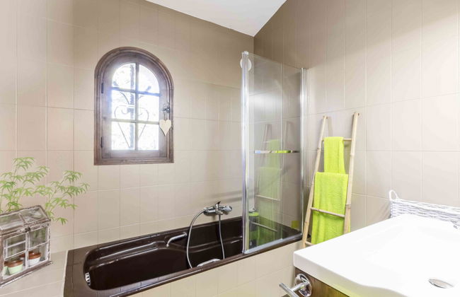 Casa de 5 quartos em Le Tignet com piscina privada e jardim - Foto 19
