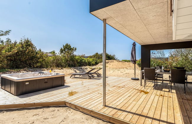 Casa de 4 quartos em Klitmøller com piscina privada e terraço - Foto 10