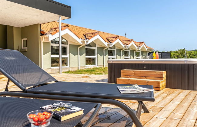 Casa de 4 quartos em Klitmøller com piscina privada e terraço - Foto 12