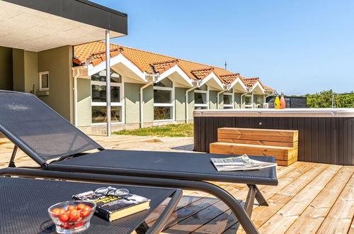 Foto 12 - Casa de 4 quartos em Klitmøller com piscina privada e terraço