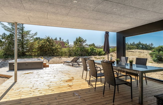 Casa de 4 quartos em Klitmøller com piscina privada e terraço - Foto 9