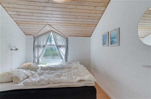 Foto 9 - Casa de 4 habitaciones en Klitmøller con piscina privada y terraza