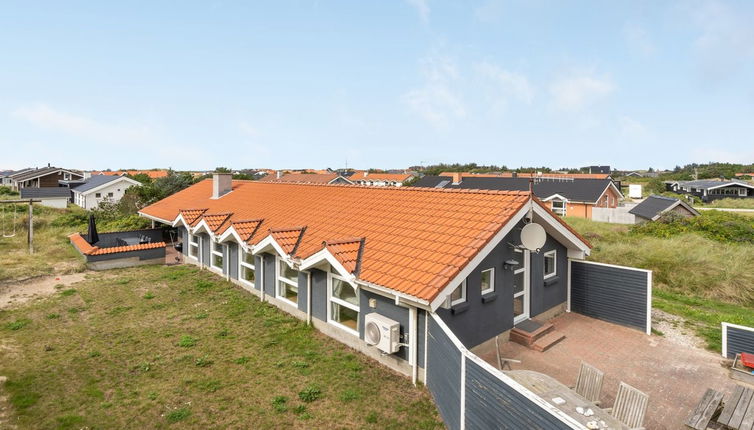 Photo 1 - Maison de 4 chambres à Klitmøller avec piscine privée et terrasse