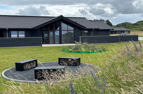 Foto 1 - Casa de 3 quartos em Harrerenden com terraço e banheira de hidromassagem