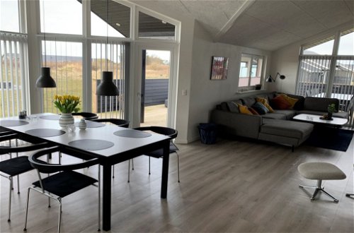 Photo 25 - 3 bedroom House in Harrerenden with terrace and hot tub