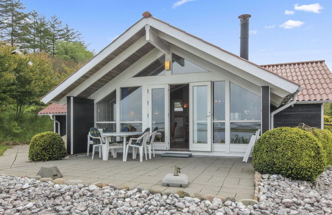 Casa de 3 quartos em Løgstrup com terraço - Foto 8