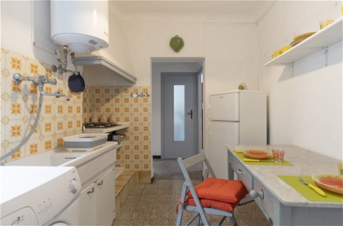 Foto 10 - Appartamento con 1 camera da letto a Ventimiglia con vista mare