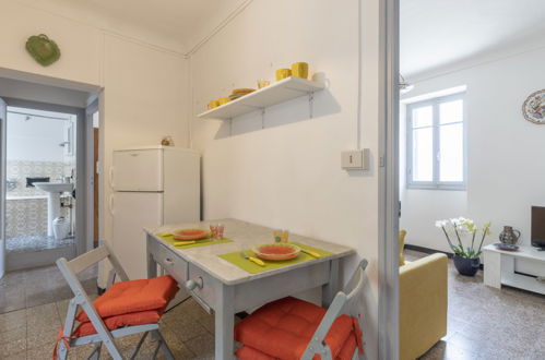 Foto 9 - Apartment mit 1 Schlafzimmer in Ventimiglia mit blick aufs meer