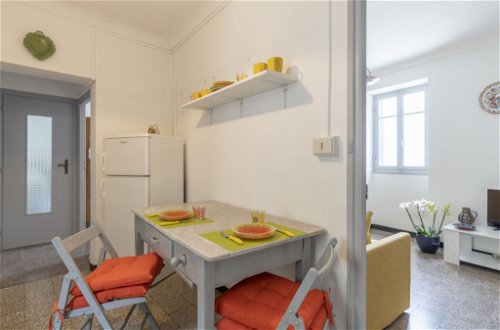 Foto 6 - Apartment mit 1 Schlafzimmer in Ventimiglia mit blick aufs meer