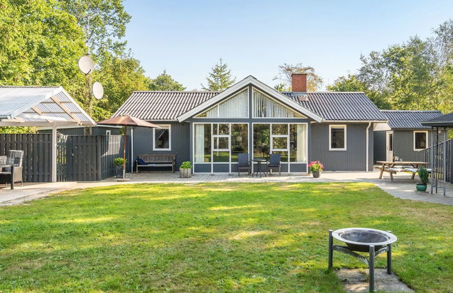 Casa de 3 quartos em Ørsted com terraço - Foto 1