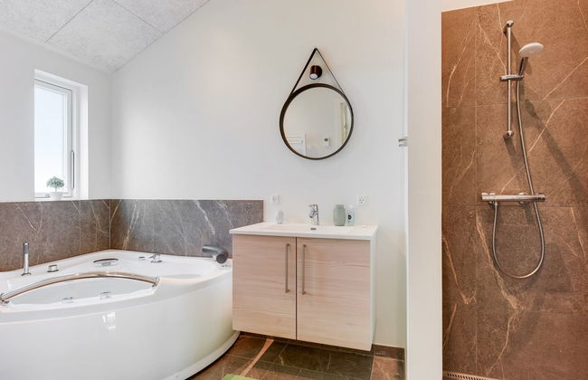 "Rathulf" - 500m from the sea - Foto 10