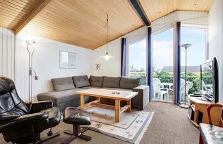 Photo 2 - 2 bedroom House in Rønde with terrace