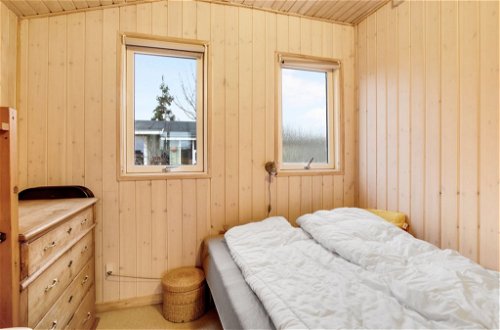 Foto 15 - Haus mit 2 Schlafzimmern in Rønde mit terrasse