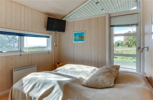 Foto 18 - Casa de 4 habitaciones en Aakirkeby con terraza y sauna