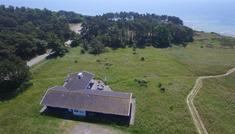 Foto 1 - Casa de 4 quartos em Aakirkeby com terraço e sauna