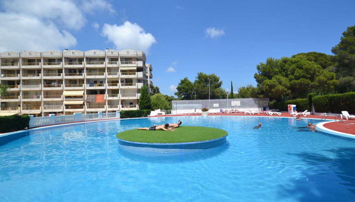 Apartment mit 2 Schlafzimmern in Salou mit schwimmbad und garten - Foto 1