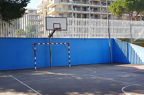 Foto 19 - Appartamento con 2 camere da letto a Salou con piscina e giardino