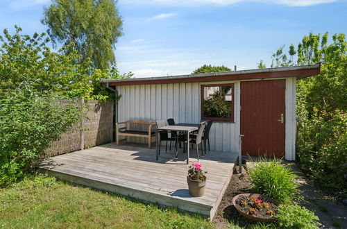 Foto 14 - Casa de 2 quartos em Rønne com terraço