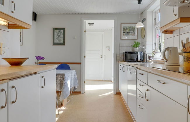 2 bedroom House in Rønne with terrace - Photo 18