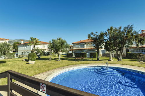 Photo 17 - 2 bedroom Apartment in Mont-roig del Camp with swimming pool and sea view