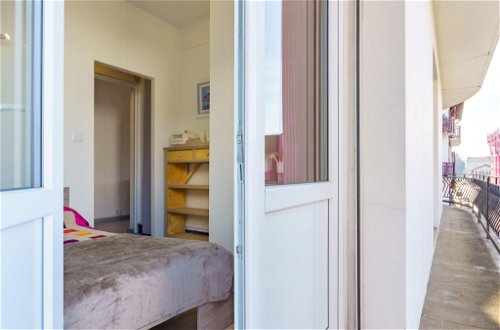 Foto 9 - Appartamento con 2 camere da letto a Saint-Jean-de-Luz con vista mare