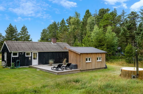 Photo 5 - Maison de 2 chambres à Blåvand avec terrasse et bain à remous