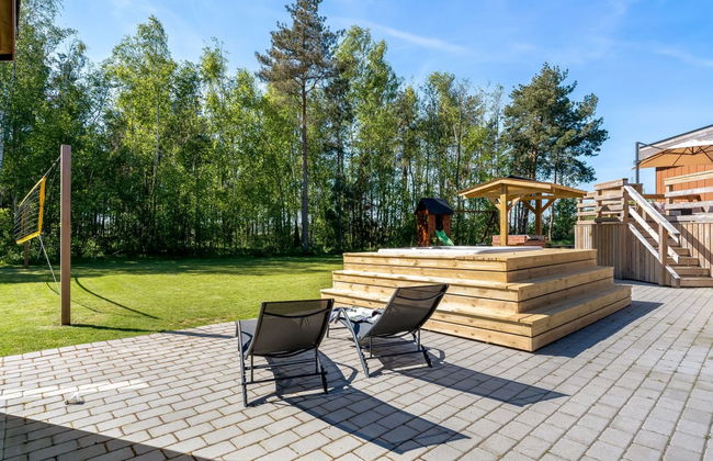 7 bedroom House in Væggerløse with private pool and terrace - Photo 10