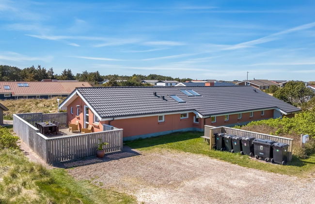 Casa de 4 quartos em Klitmøller com piscina privada e terraço - Foto 6